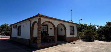 Casa rural en calle Pacífico, El Higuerón, Córdoba