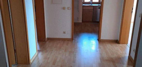 Hallo kreis Degendorf in Aholming 3 zimmer zu vermiten kalt 600€