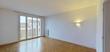 Location appartement 3 pièces 76 m²