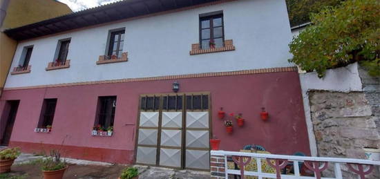 Finca rústica en venta en Carretera la Riera, 42, Somiedo