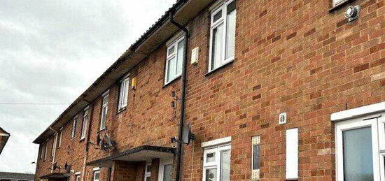 4 bedroom terraced house