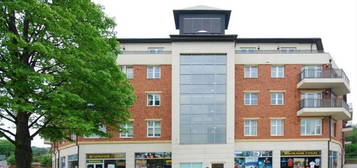 Flat to rent in Peaberry Court, Hendon NW4