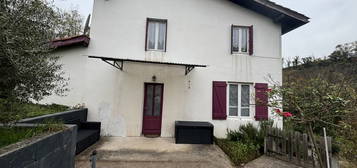 Maison 1 étage  à vendre, 3 pièces, 2 chambres, 50 m²