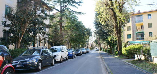 Appartamento piazza dell'Isolotto 9/r, Isolotto Talenti, Firenze