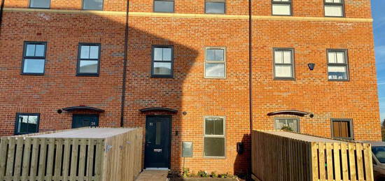 2 bedroom terraced house