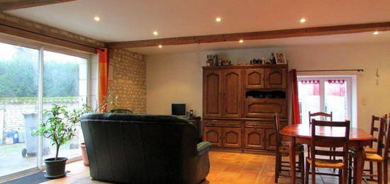 Maison de village - 186m² - Nueil-sous-Faye