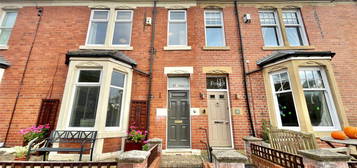 4 bed terraced house for sale