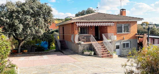 Casa o chalet en venta en Calle Perdiz, 27, Calalberche