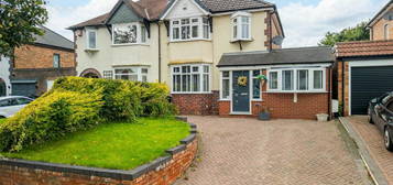 4 bedroom semi-detached house for sale