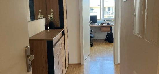 Neue 3,5-Zimmer-Wohnung: 2 Gehminuten zur FH Joanneum - auch als WG ideal nutzbar