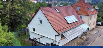 Wohnfreundliches Einfamilienhaus für Individuelles Wohnen mit moderner Energietechnik!