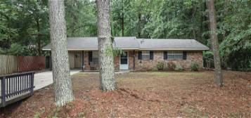 3217 52nd St, Meridian, MS 39305