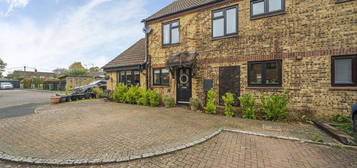 4 bed detached house for sale