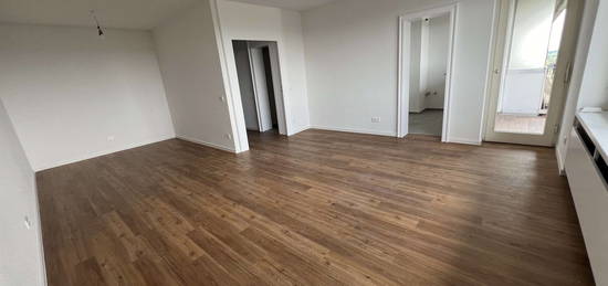 Renoviertes Apartment mit Küche! 10 min zur Südstadt