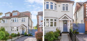 4 bed semi-detached house for sale