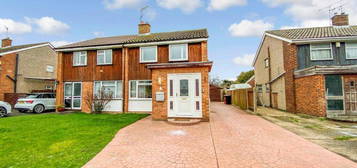 3 bedroom semi-detached house for sale