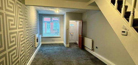 2 bedroom terraced house