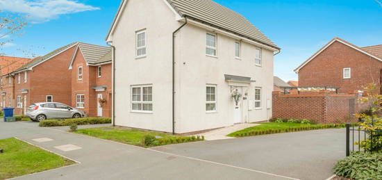 3 bed detached house for sale