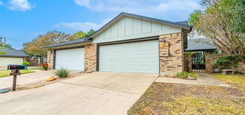 1712 Coturnix Dr, Austin, TX 78758