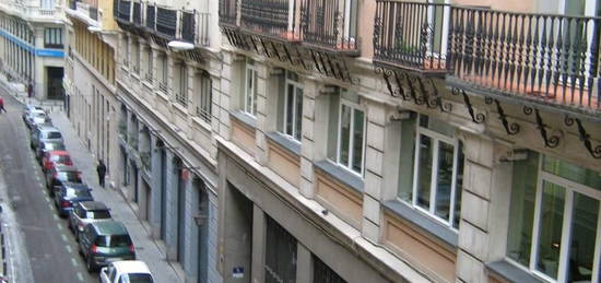 Estudio de alquiler en Calle de la Reina, 21, Justicia - Chueca