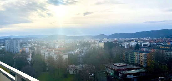 Vermietete 3-Zimmer-Wohnung mit traumhaften Ausblick auf St. Peter und TOP Infrastruktur