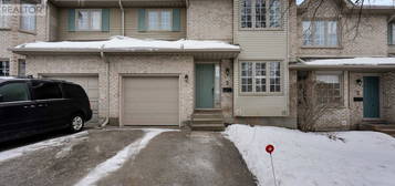 3 - 410 AMBLESIDE DRIVE, London North (North A), Ontario