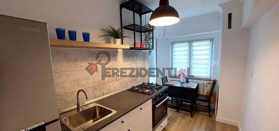 APARTAMENT DE 2 CAMERE, SEMIMOBILAT, 62 MP UTILI, PIATA VICTORIEI