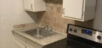 875 Glendale Ter NE Apt 10, Atlanta, GA 30308