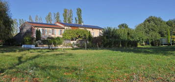 Mazères (09) Ferme Gîte 580 m² entièrement rénovée - Piscine - Garage - Parc 11 400 m²