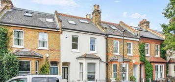 4 bedroom terraced house for sale