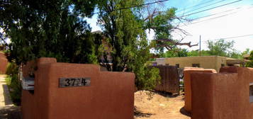 3724 11th St   NW, Albuquerque, NM 87107