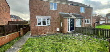 2 bedroom semi-detached house for sale