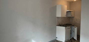 Location appartement 1 pièce 16 m²