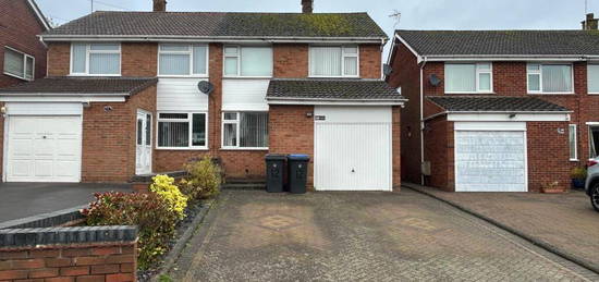 3 bedroom semi-detached house