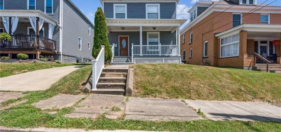 510 W College St, Canonsburg, PA 15317