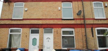 2 bedroom terraced house