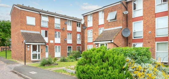 Flat for sale in Archery Close, Harrow HA3