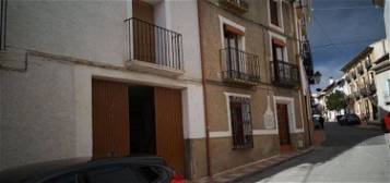 Casa o chalet independiente en venta en calle Ramon y Cajal, 2