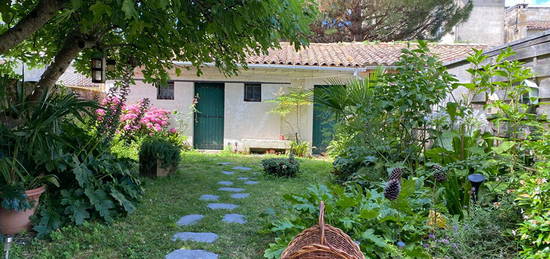 Maison de caractère de 3 chambres avec jardin et chai La Bastide Libourne