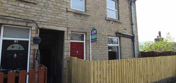 2 bedroom terraced house to rent