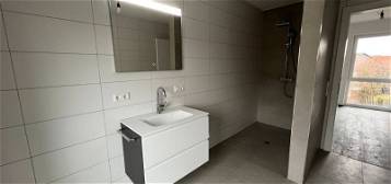 "Erstbezug: Stilvolle 3-Zimmer-Obergeschosswohnung inklusive Einbauküche"