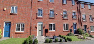 Town house to rent in Felton Close, The Crossings, Stafford ST17