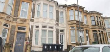 Room to rent in South Road, Kingswood, Bristol BS15