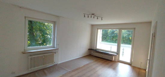 Helle 2-Zimmerwohnung mit Balkon zur Miete, ab 1.10. frei