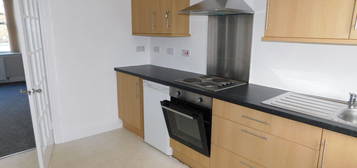 Flat to rent in 12, Chesser Avenue, Edinburgh EH14