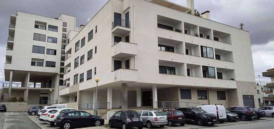 Arrarrenda -se Apartamento T3 - Viseu