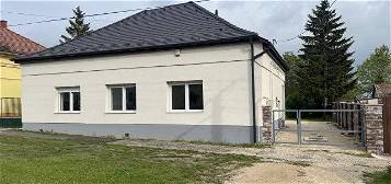 Eladó családi ház, Csákváron, Széchenyi utcában 135 M Ft