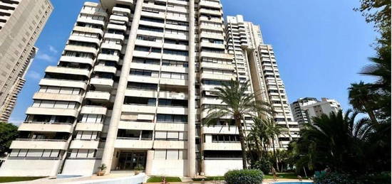 Piso en venta en Pueblo Levante