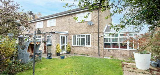 4 bedroom semi-detached house for sale