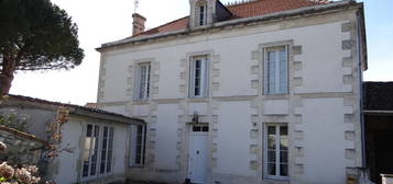 Maison  à vendre, 10 pièces, 4 chambres, 210 m²